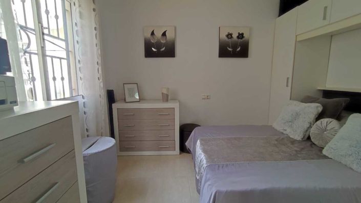 Image No.22-3 Bed Apartment for sale