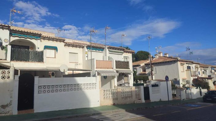 Image No.19-1 Bed Apartment for sale