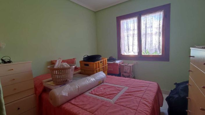 Image No.17-2 Bed House for sale