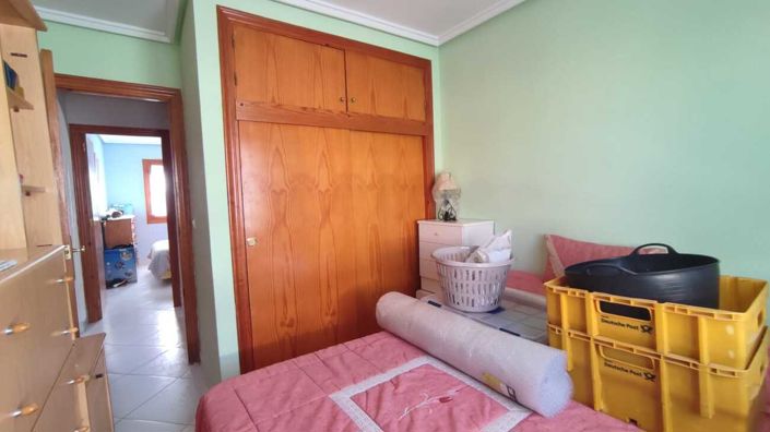 Image No.7-2 Bed House for sale