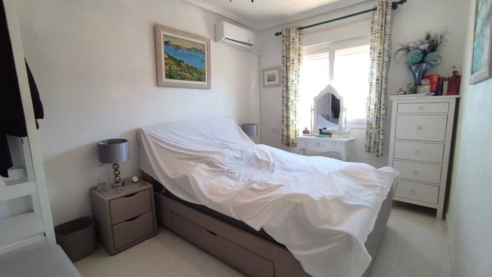 Image No.36-3 Bed House for sale