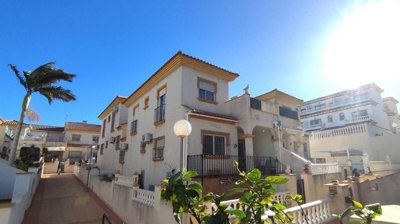 town-house-los-altos-cl244-1