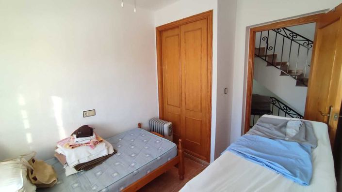 Image No.18-3 Bed Villa for sale