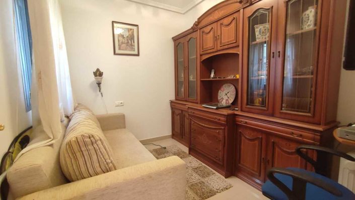 Image No.12-3 Bed Townhouse for sale