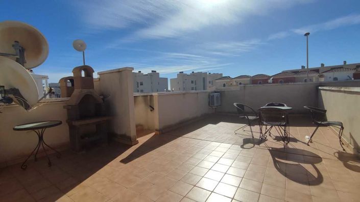 Image No.22-3 Bed Townhouse for sale