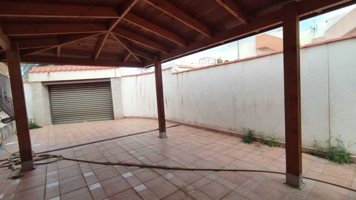 Image No.12-Villa de 4 chambres à vendre à La Florida