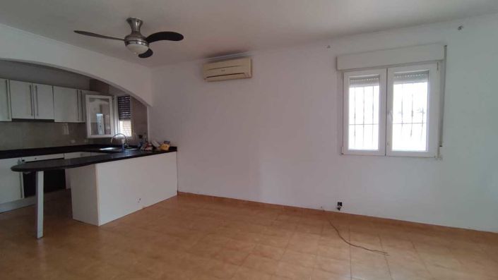 Image No.3-Villa de 4 chambres à vendre à La Florida