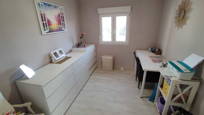 Image No.23-3 Bed Quad for sale