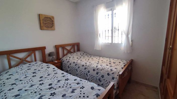 Image No.17-2 Bed Bungalow for sale