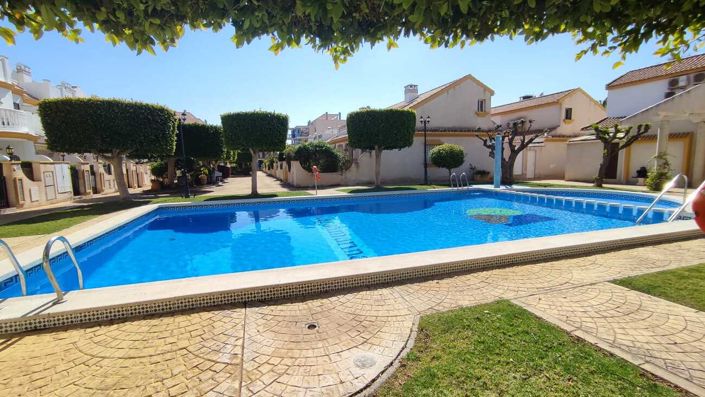 Image No.19-3 Bed Villa for sale