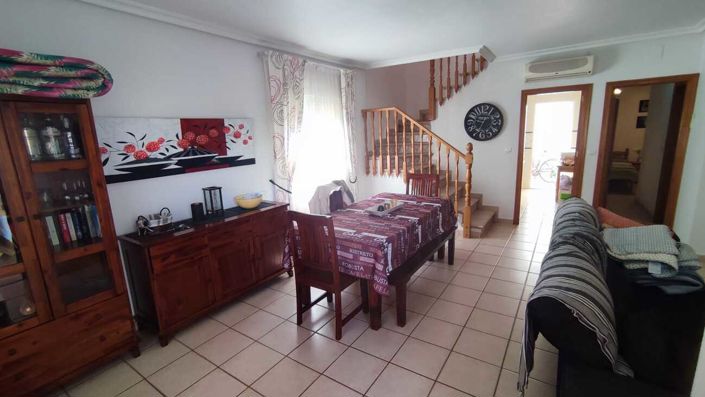 Image No.3-3 Bed Villa for sale