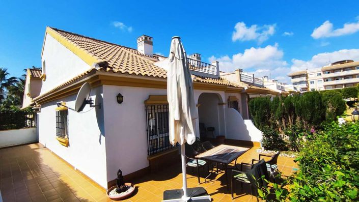 Image No.9-3 Bed Villa for sale