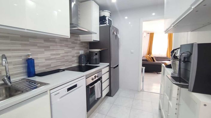 Image No.4-3 Bed Apartment for sale