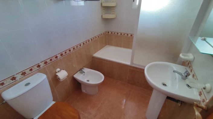 Image No.23-3 Bed Villa for sale