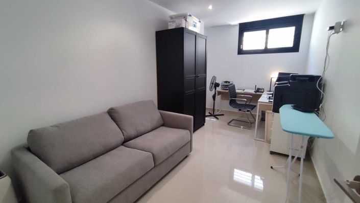 Image No.24-6 Bed Villa for sale