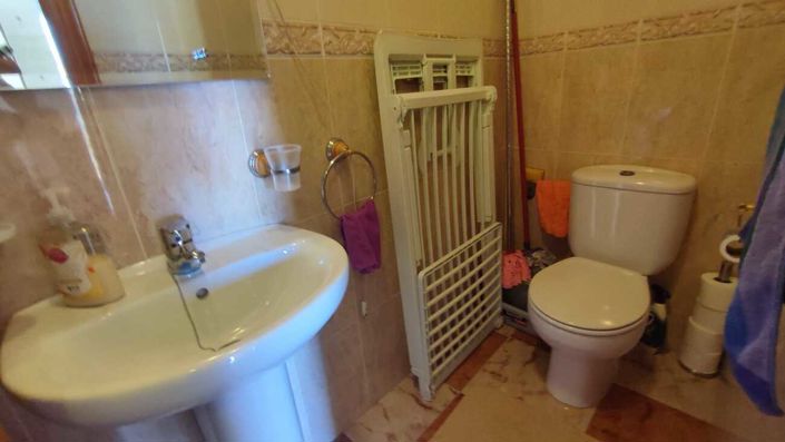 Image No.18-2 Bed Villa for sale