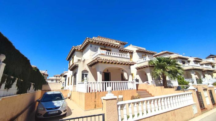 Image No.19-2 Bed Villa for sale