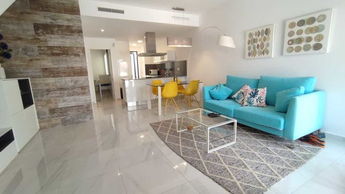 Image No.3-3 Bed Villa for sale