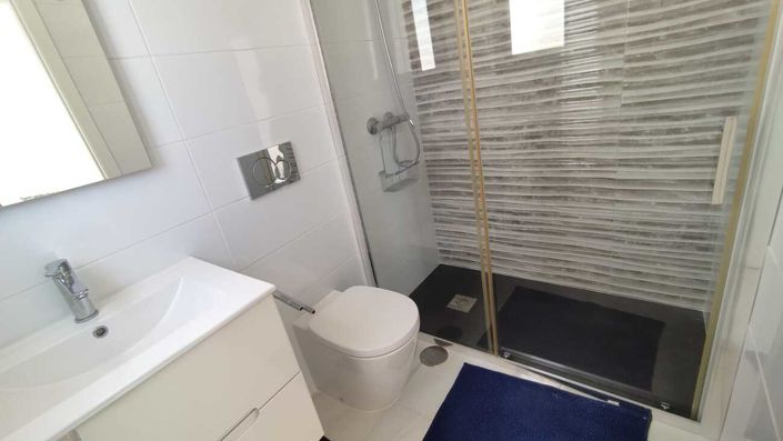 Image No.26-3 Bed Villa for sale