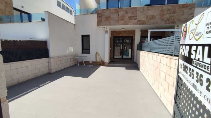 Image No.34-3 Bed Villa for sale