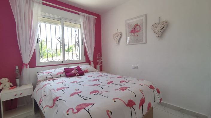 Image No.20-3 Bed Villa for sale