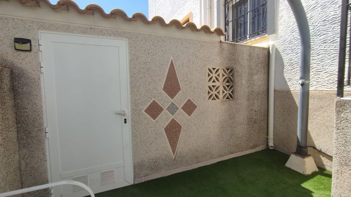 Image No.28-3 Bed Villa for sale