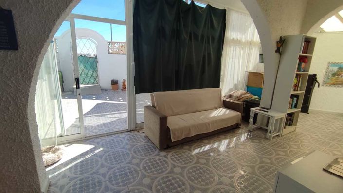 Image No.20-2 Bed Bungalow for sale
