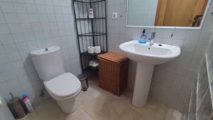 Image No.17-3 Bed Villa for sale