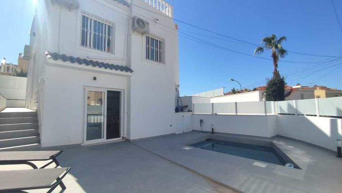 Image No.11-5 Bed Villa for sale