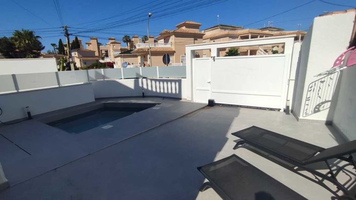 Image No.12-5 Bed Villa for sale