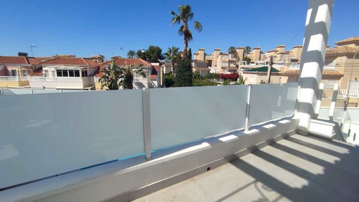 Image No.24-5 Bed Villa for sale