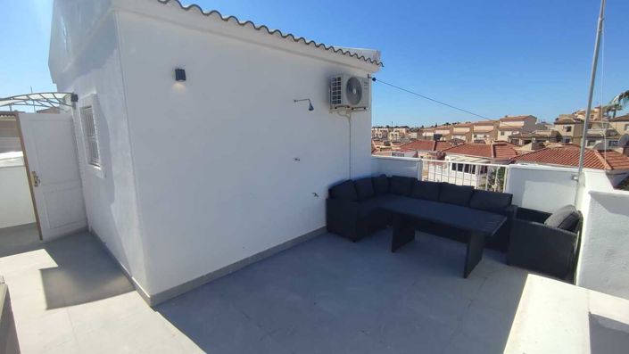 Image No.36-5 Bed Villa for sale