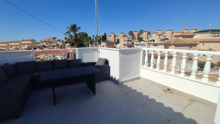 Image No.38-5 Bed Villa for sale