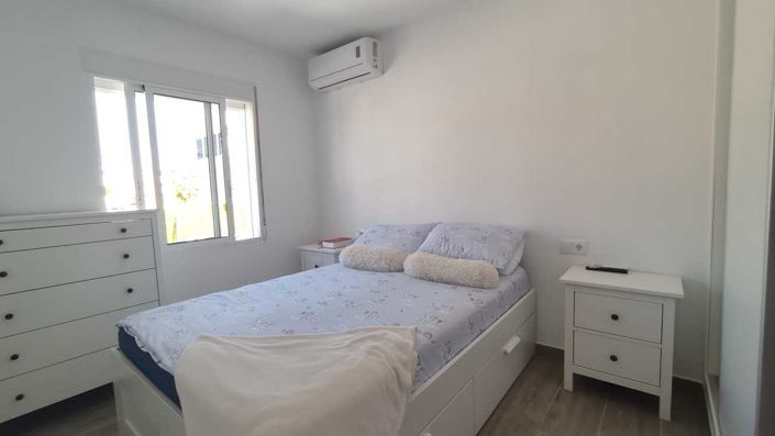 Image No.6-5 Bed Villa for sale