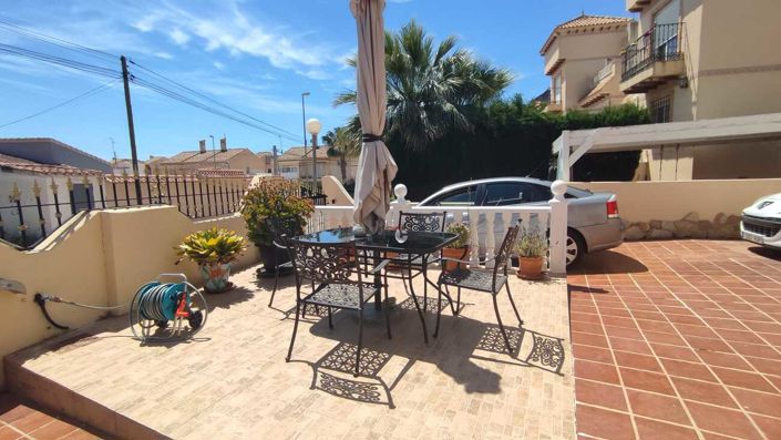Image No.9-3 Bed Villa for sale