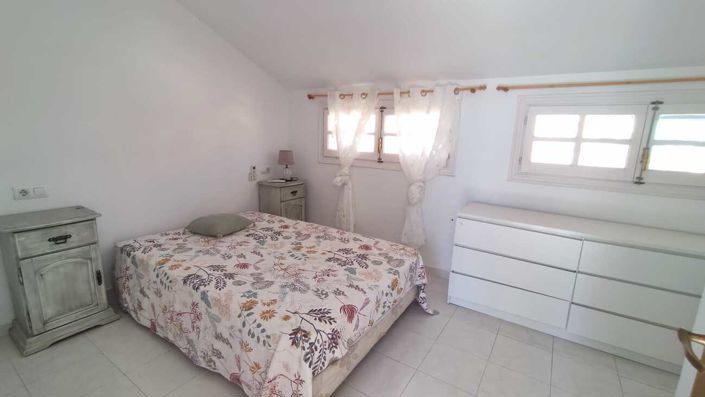 Image No.4-Apartment for sale