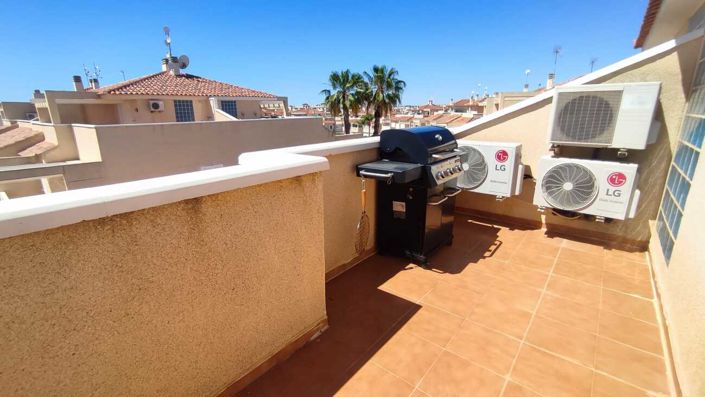 Image No.11-3 Bed Apartment for sale