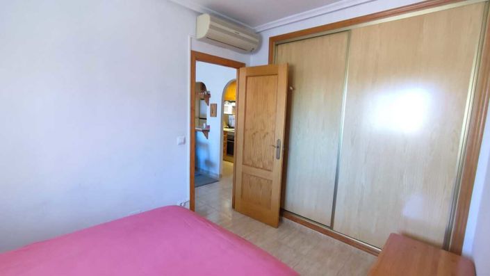 Image No.28-3 Bed Apartment for sale