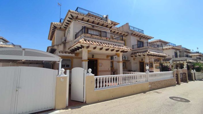 Image No.12-2 Bed Villa for sale