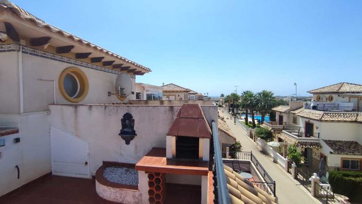 Image No.29-2 Bed Villa for sale