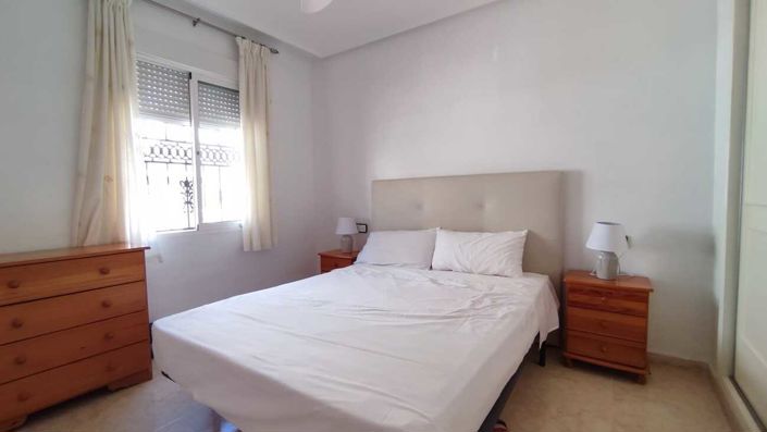 Image No.20-3 Bed Villa for sale