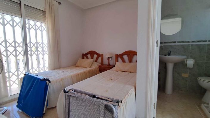 Image No.24-3 Bed Villa for sale