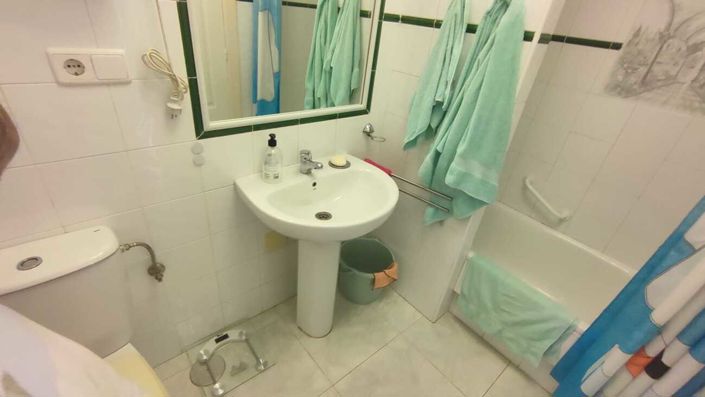 Image No.26-2 Bed Bungalow for sale