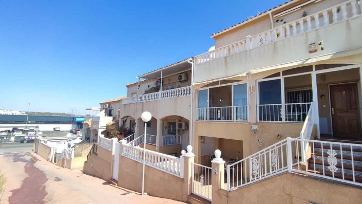 Image No.20-2 Bed Apartment for sale