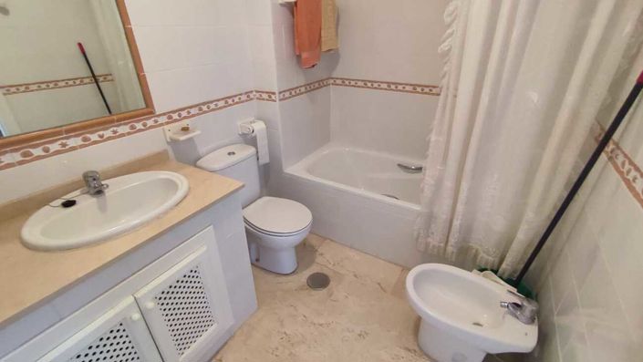 Image No.15-2 Bed Apartment for sale