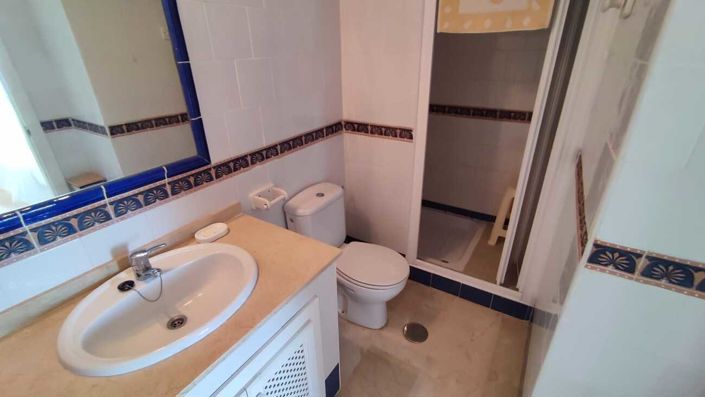 Image No.23-2 Bed Apartment for sale