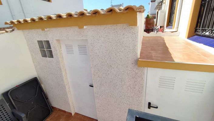 Image No.20-3 Bed Quad for sale