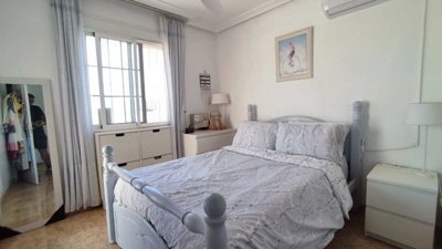 quad-house-playa-flamenca-cl318-4