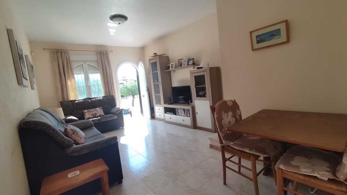 Image No.8-2 Bed Townhouse for sale