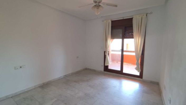 Image No.17-2 Bed Apartment for sale